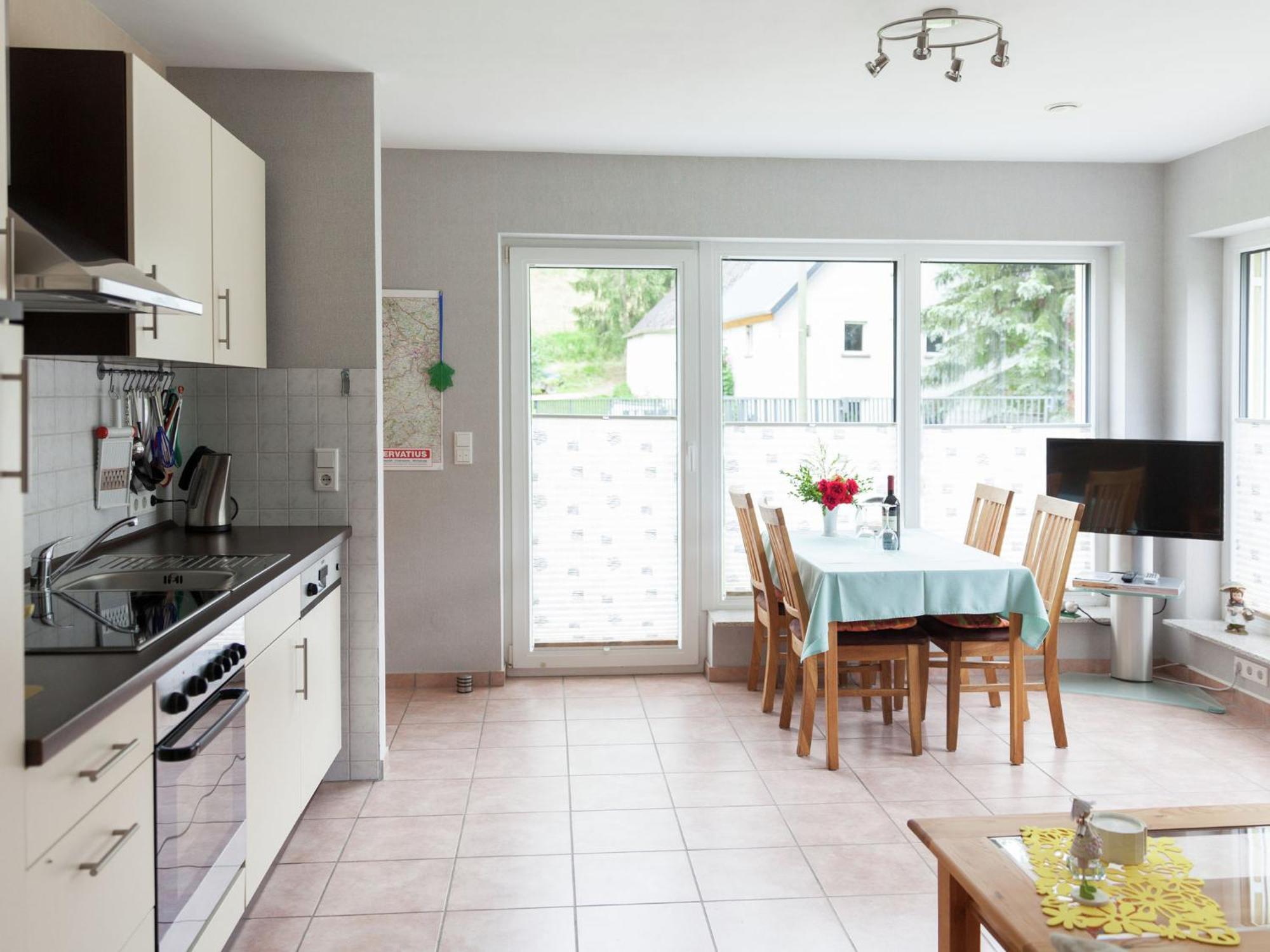 Apartment With Terrace And View Merschbach Eksteriør bilde