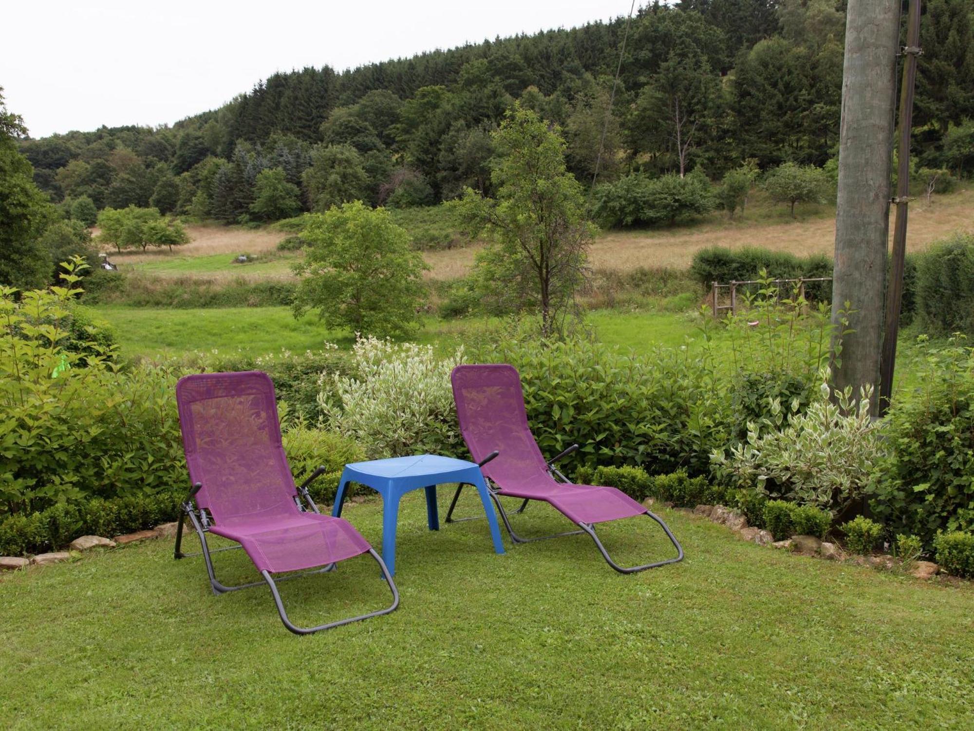 Apartment With Terrace And View Merschbach Eksteriør bilde
